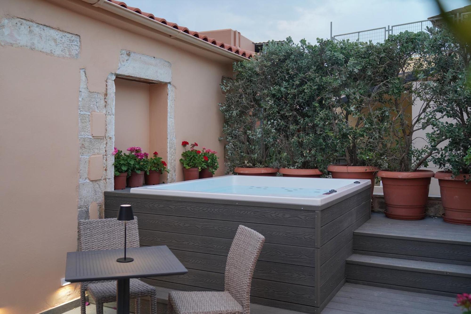 Hotell Venetian Palace Chania 3*